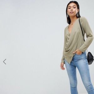 *LAST CHANCE* Long Sleeve Wrap Top